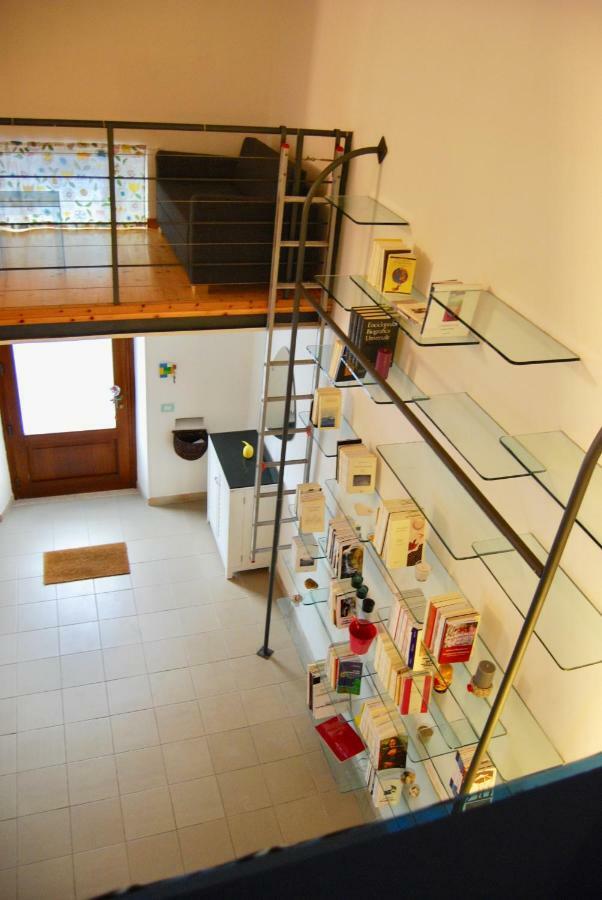 ペスカーラLoft 51アパートメント エクステリア 写真